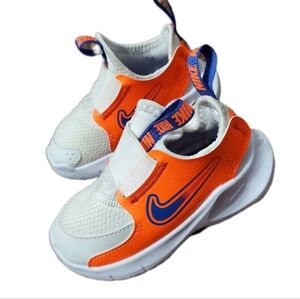 Nike Baby/Toddler Flex Runner 3 Sneaker Size 6C